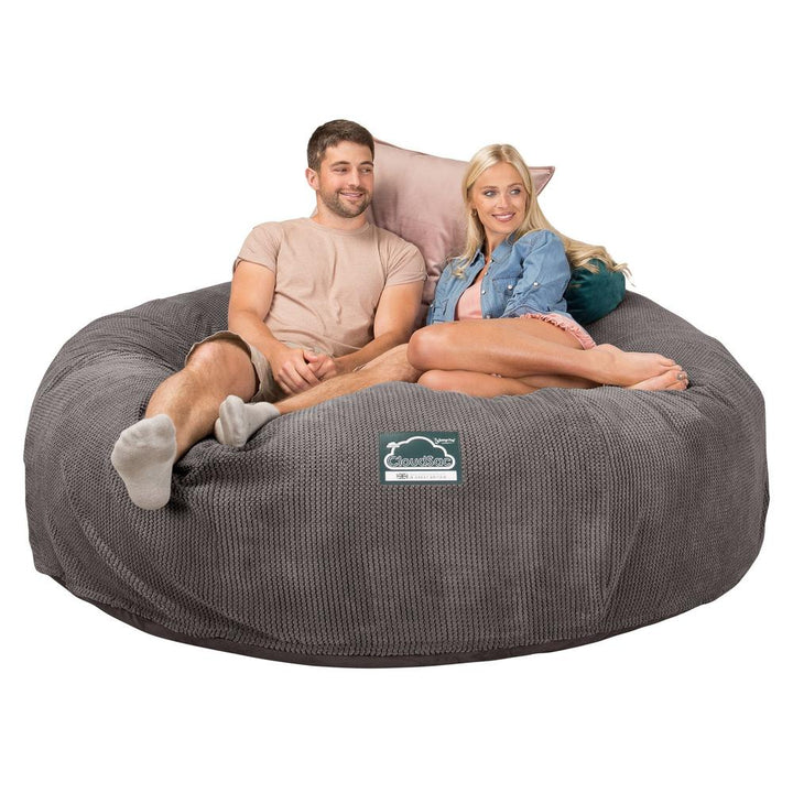 Lounge Pug, Pouf Sacco Gigante King Size XXL, C3000L CloudSac, Imbottito Di Fiocchi Di Lattice e Poliestere, Pompon Carbone Grigio