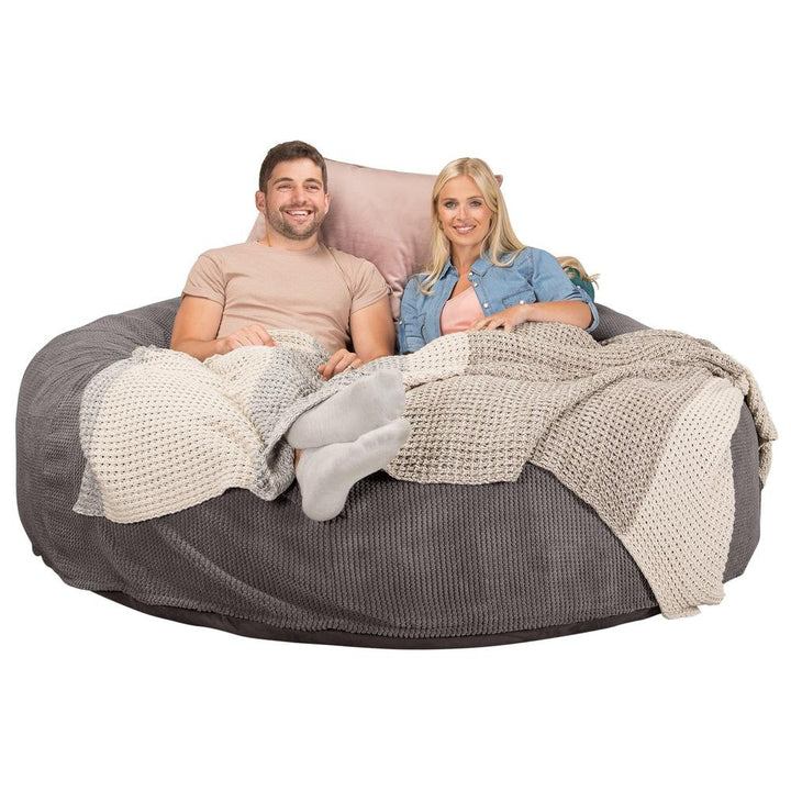 Lounge Pug, Pouf Sacco Gigante King Size XXL, C3000L CloudSac, Imbottito Di Fiocchi Di Lattice e Poliestere, Pompon Carbone Grigio